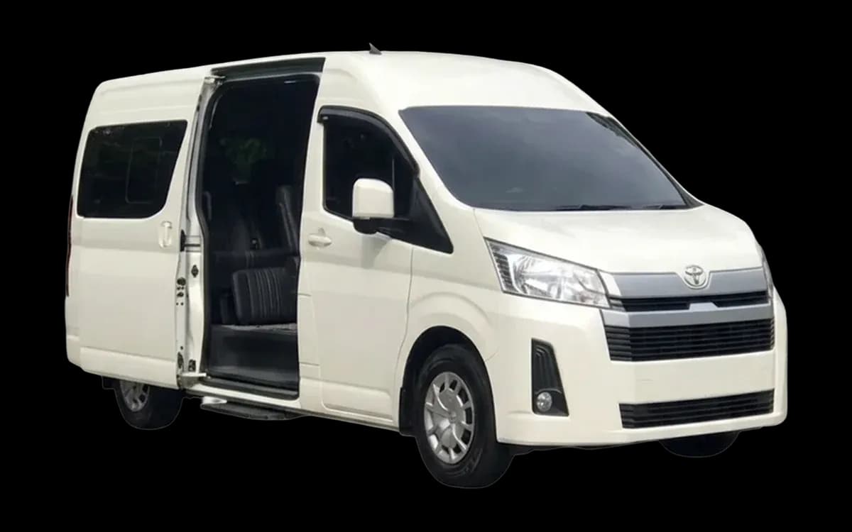 Hiace Premio Luxury 8 Seat — sewa Hiace luxury Bandung
