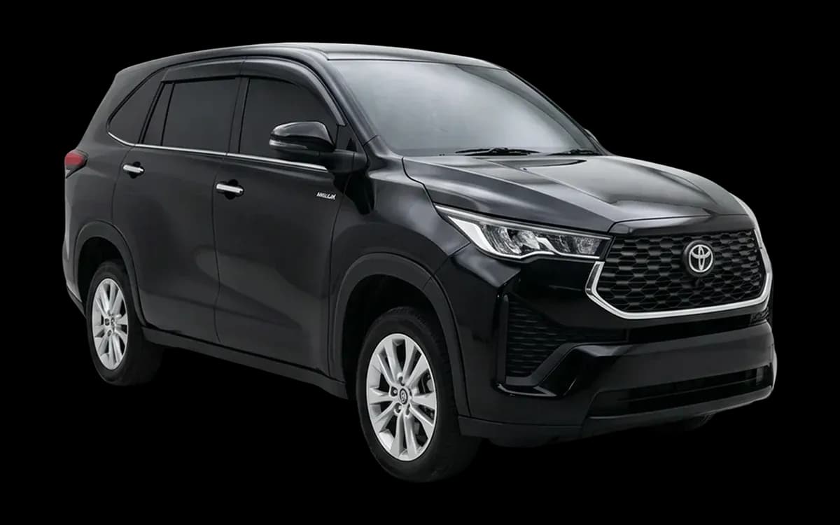 Zenix G Hybrid — sewa mobil hybrid Bandung